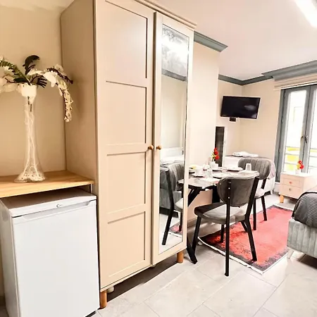 Comfort Bright Apartment